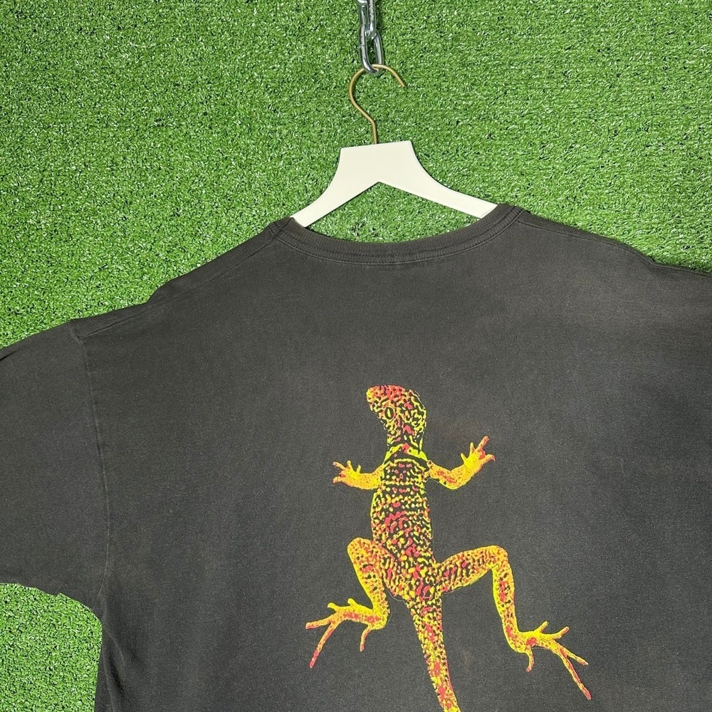 Vintage Marlboro Unlimited Lizard Shirt Mens XL Black Graphic Pocket Tee 90s USA - Picture 15 of 16